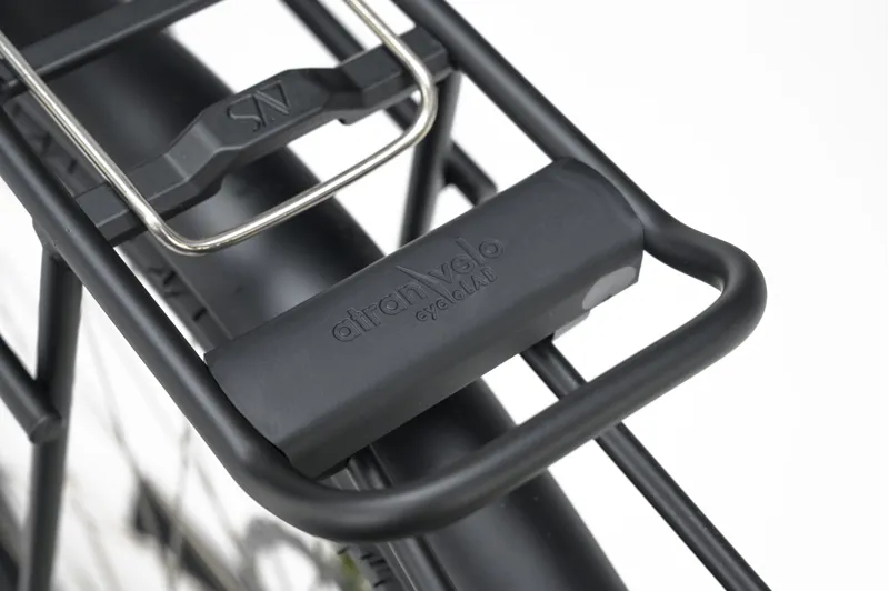 Genesis Tour De Fer 10 Flatbar Touring Bike-5