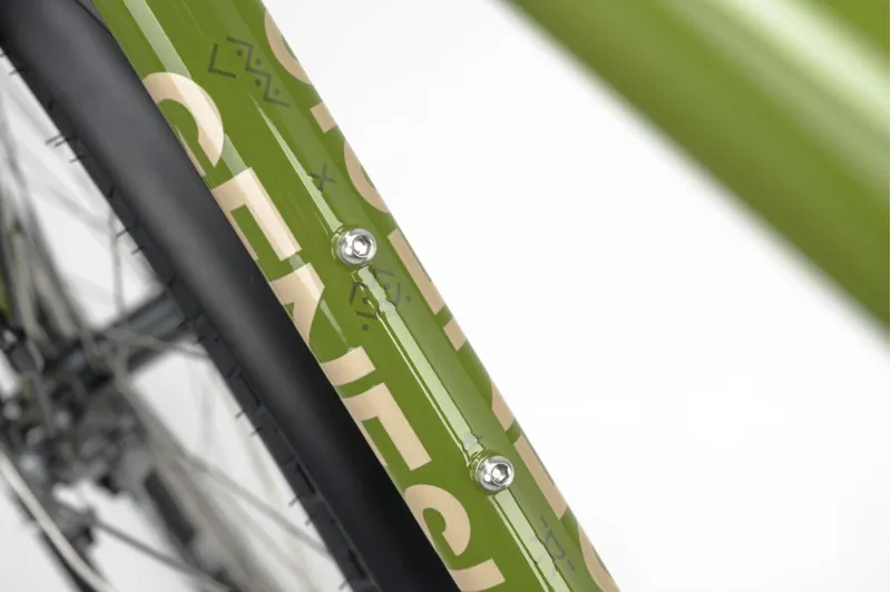 Genesis Tour De Fer 10 Flatbar Touring Bike-2