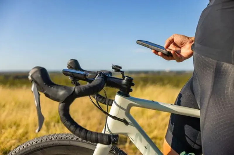 Quad Lock Adjustable Stem Cap Mount In Black-3