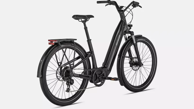 Specialized Turbo Como 4.0 in Cast Black and Silver-2