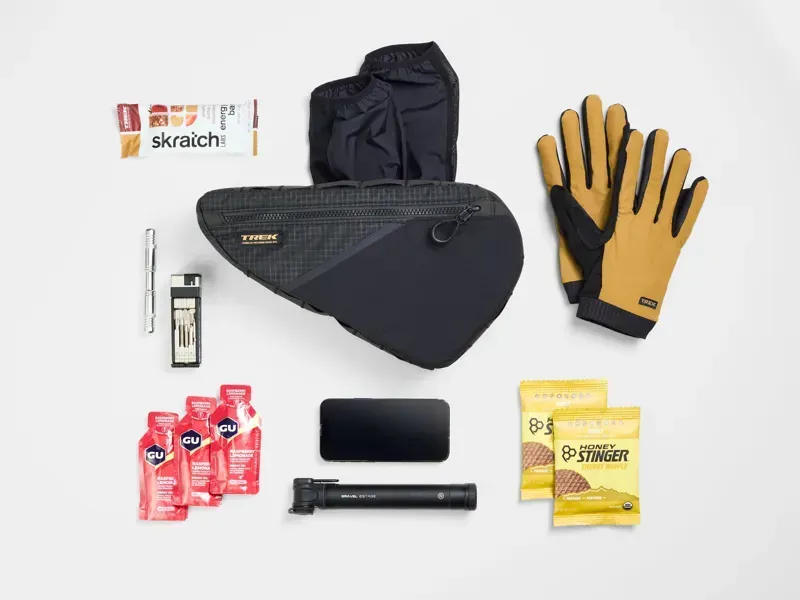 Trek Adventure Triangle 1.6L Bag In Black-2