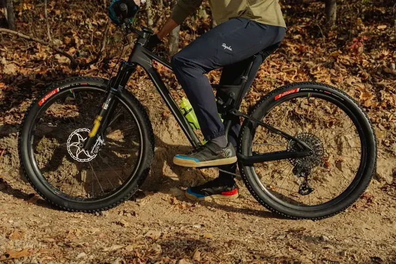 Vittoria Barzo Tyre in Black-5
