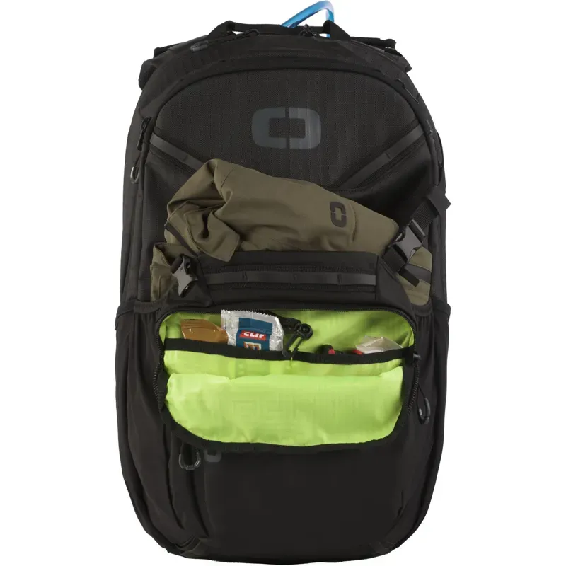 OGIO Rain Forest 3L Black Hydration Backpack one size-3