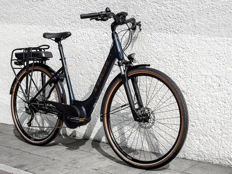  Trek Verve+ 2 Lowstep 300wh Electric Hybrid Bike in Blue-1